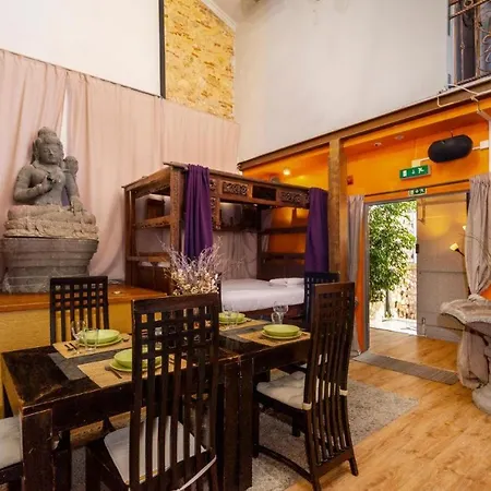 Kuta Loft Alfama Apartmán